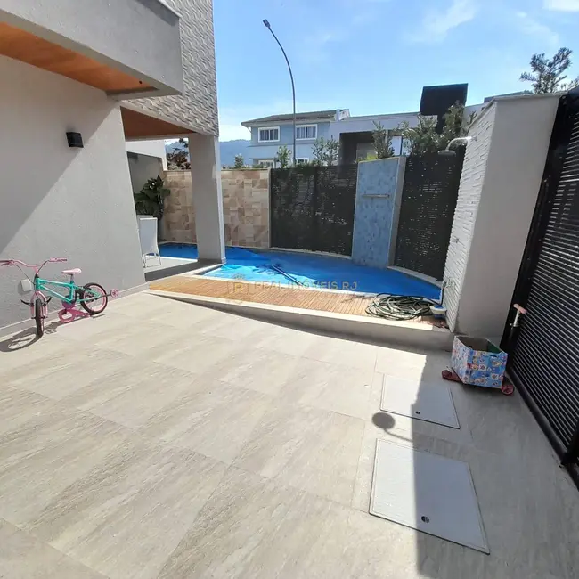 Foto 3 de Casa com 3 quartos à venda, 420m2 em Vargem Pequena, Rio De Janeiro - RJ