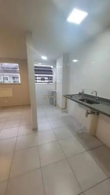 Apartamento com 2 quartos à venda, 45m2 em Tanque, Rio De Janeiro - RJ - imagem 2 Foto 2 de Apartamento com 2 quartos à venda, 45m2 em Tanque, Rio De Janeiro - RJ