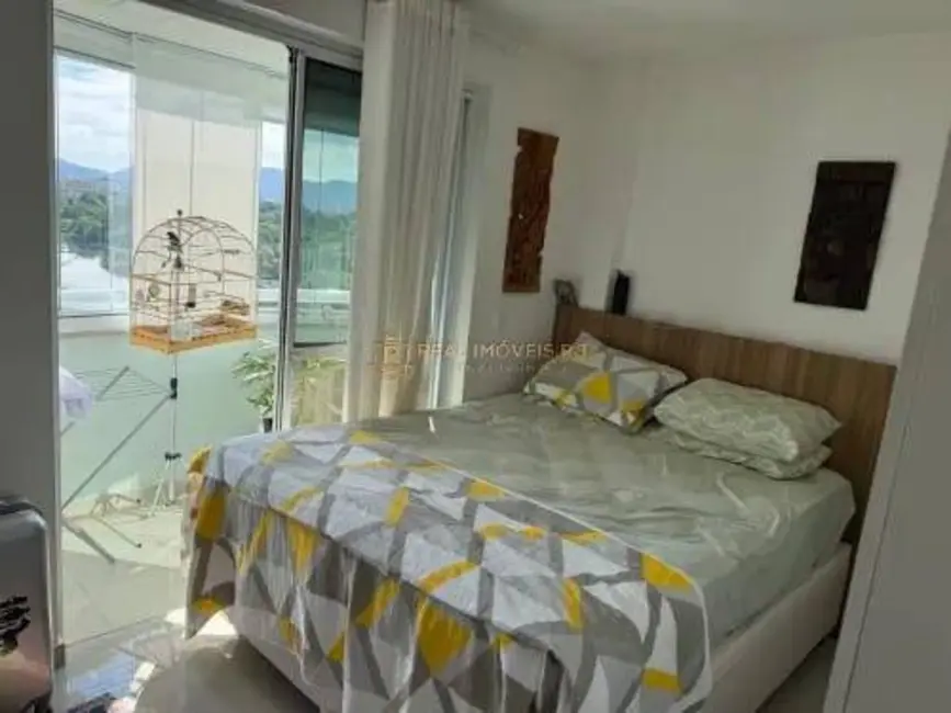 Apartamento com 2 quartos à venda, 79m2 em Rio De Janeiro - RJ - imagem 5 Foto 5 de Apartamento com 2 quartos à venda, 79m2 em Rio De Janeiro - RJ
