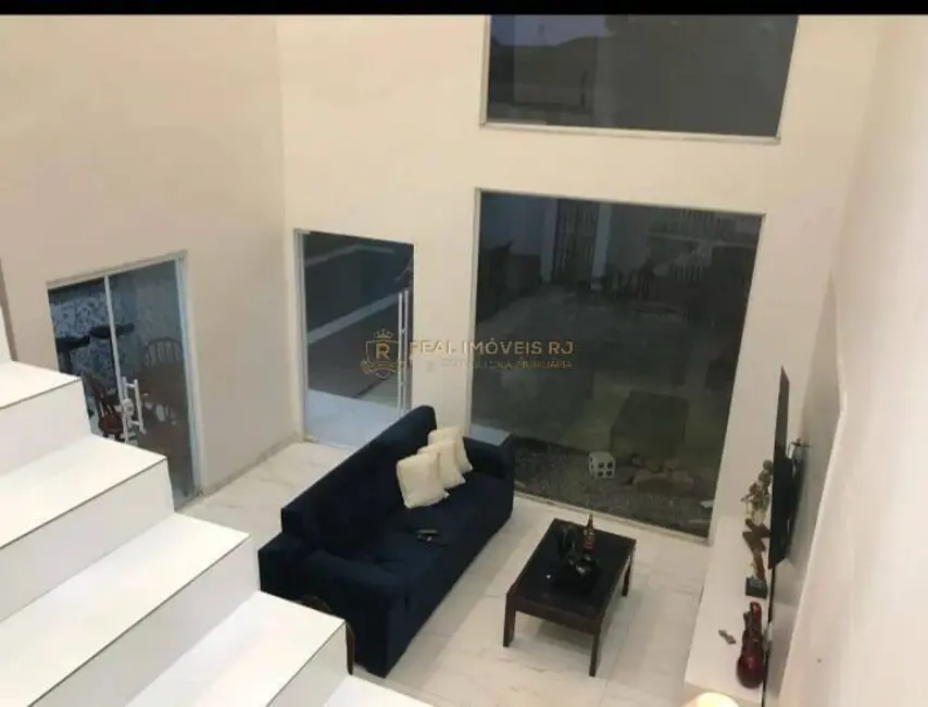 Casa com 3 quartos à venda, 260m2 em Jacarepaguá, Rio De Janeiro - RJ - imagem 8 Foto 8 de Casa com 3 quartos à venda, 260m2 em Jacarepaguá, Rio De Janeiro - RJ