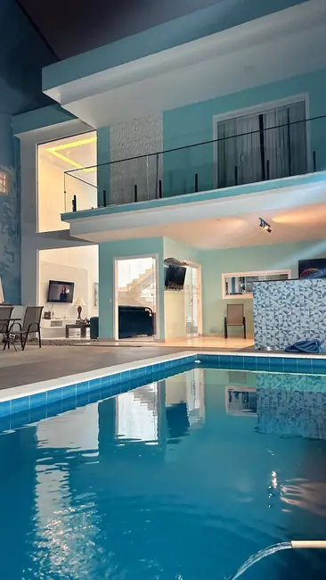 Casa com 3 quartos à venda, 260m2 em Jacarepaguá, Rio De Janeiro - RJ - imagem 2 Foto 2 de Casa com 3 quartos à venda, 260m2 em Jacarepaguá, Rio De Janeiro - RJ