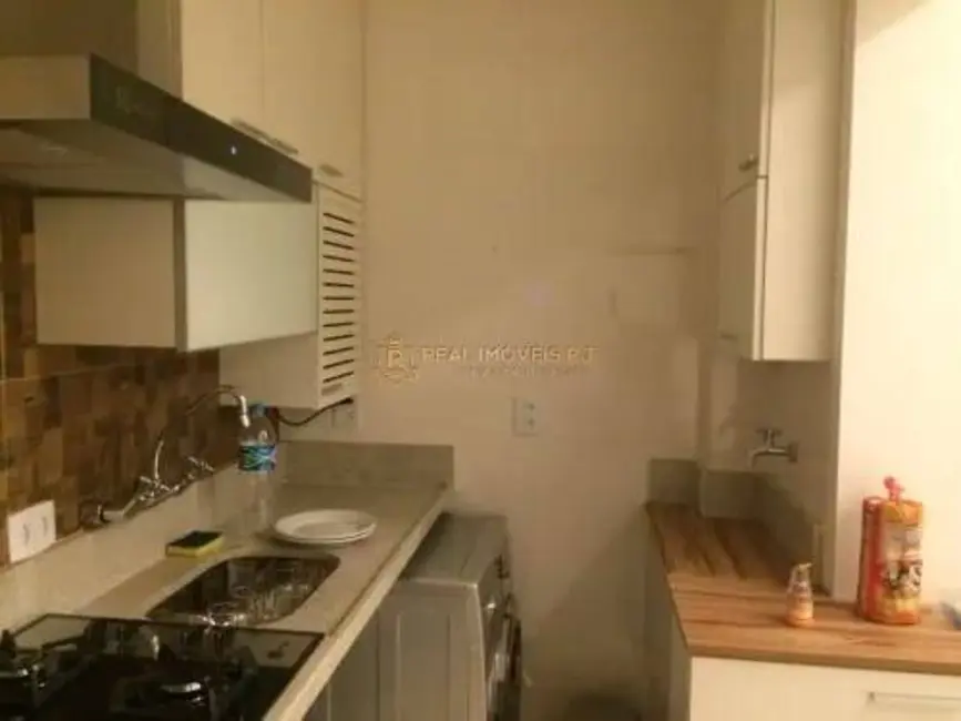 Foto 3 de Apartamento com 1 quarto à venda, 52m2 em Copacabana, Rio De Janeiro - RJ