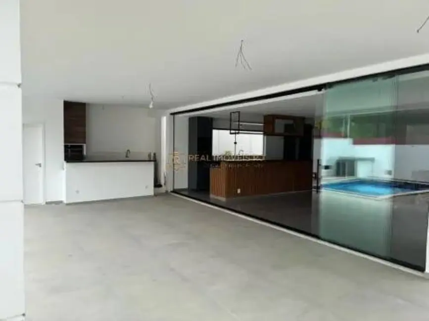 Foto 6 de Casa com 4 quartos à venda, 400m2 em Guaratiba, Rio De Janeiro - RJ
