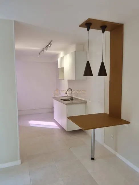 Foto 1 de Apartamento com 2 quartos à venda, 45m2 em Jacarepaguá, Rio De Janeiro - RJ