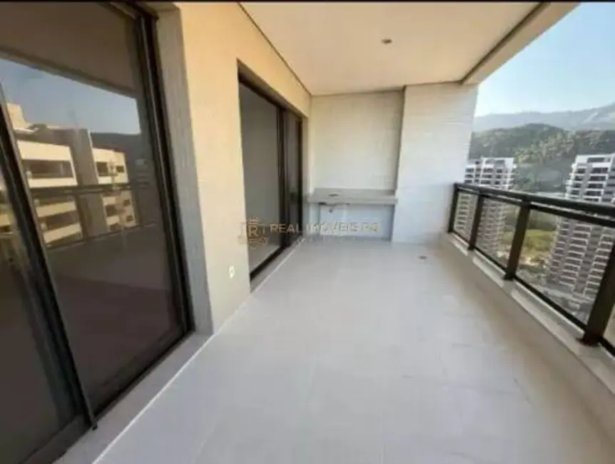 Apartamento com 3 quartos à venda, 118m2 em Rio De Janeiro - RJ - imagem 1 Foto 1 de Apartamento com 3 quartos à venda, 118m2 em Rio De Janeiro - RJ