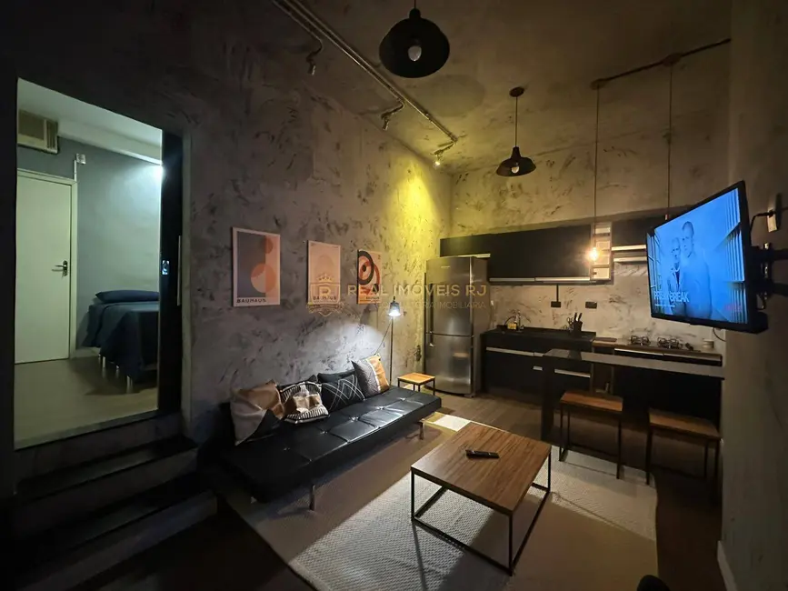 Foto 2 de Apartamento com 1 quarto à venda, 35m2 em Laranjeiras, Rio De Janeiro - RJ