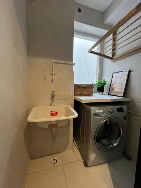 Foto 3 de Apartamento com 2 quartos à venda, 42m2 em Guaratiba, Rio De Janeiro - RJ