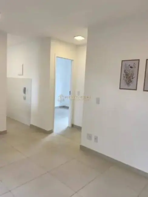 Apartamento com 2 quartos à venda, 50m2 em Vargem Grande, Rio De Janeiro - RJ - imagem 3 Foto 3 de Apartamento com 2 quartos à venda, 50m2 em Vargem Grande, Rio De Janeiro - RJ