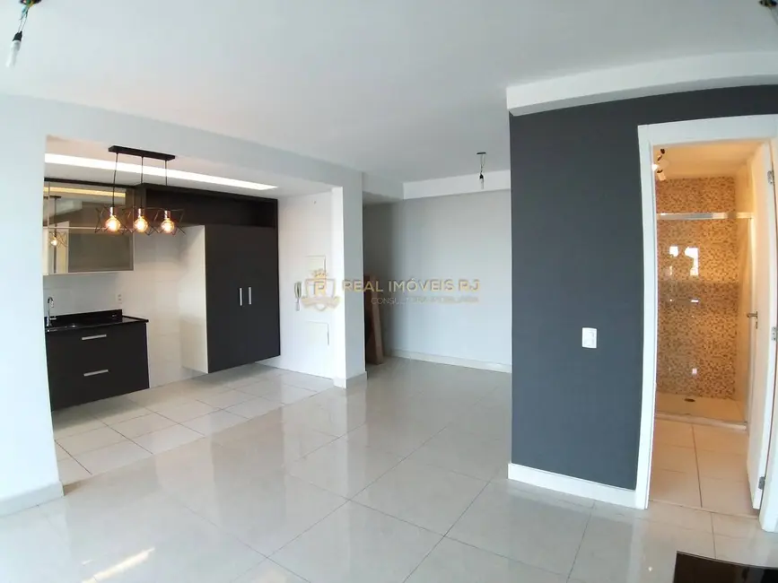 Apartamento com 2 quartos à venda, 70m2 em Anil, Rio De Janeiro - RJ - imagem 8 Foto 8 de Apartamento com 2 quartos à venda, 70m2 em Anil, Rio De Janeiro - RJ