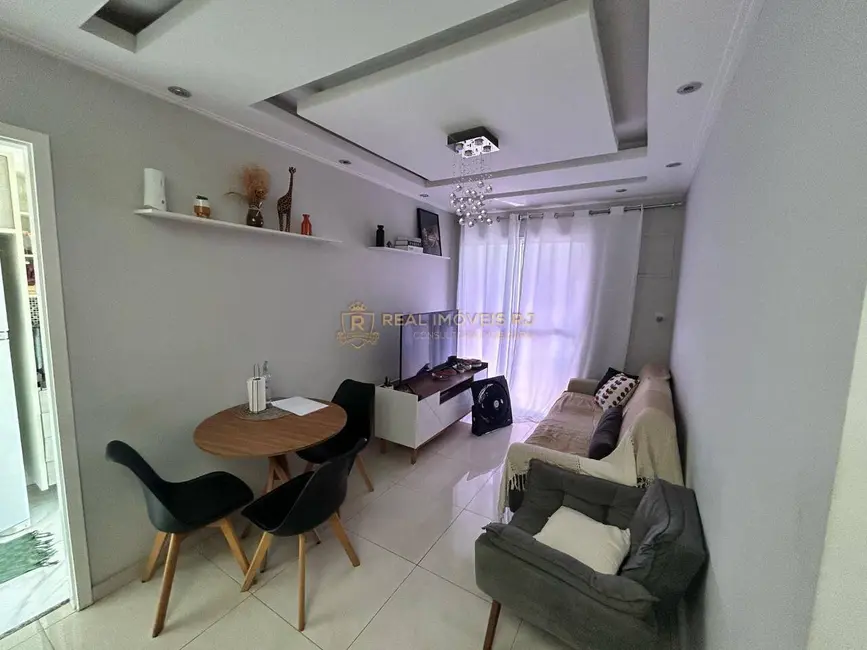 Foto 9 de Apartamento com 2 quartos à venda em Vila Valqueire, Rio De Janeiro - RJ
