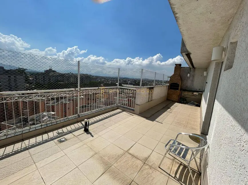 Foto 3 de Apartamento com 2 quartos à venda em Vila Valqueire, Rio De Janeiro - RJ