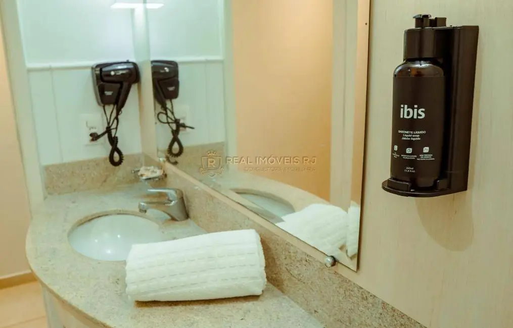 Apartamento com 1 quarto à venda, 30m2 em Cavaleiros, Macae - RJ - imagem 8 Foto 8 de Apartamento com 1 quarto à venda, 30m2 em Cavaleiros, Macae - RJ