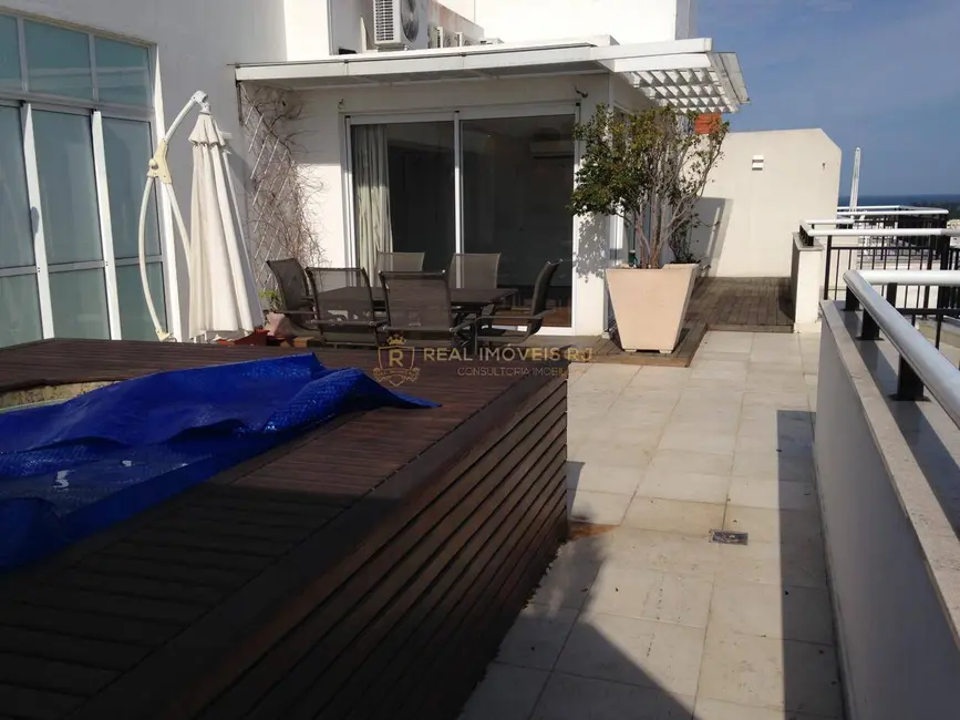 Apartamento com 3 quartos à venda, 258m2 em Recreio dos Bandeirantes, Rio De Janeiro - RJ - imagem 5 Foto 5 de Apartamento com 3 quartos à venda, 258m2 em Recreio dos Bandeirantes, Rio De Janeiro - RJ