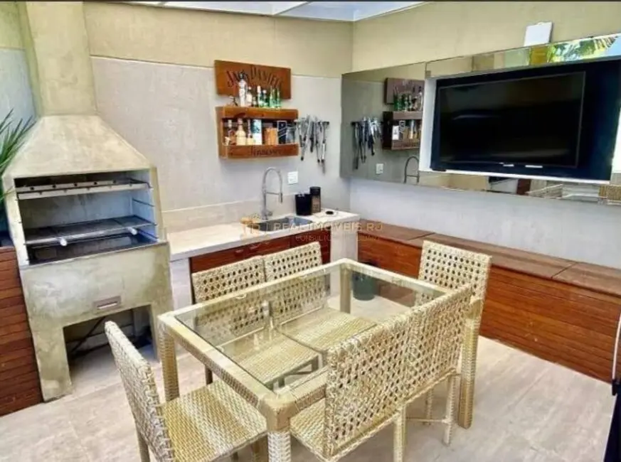 Apartamento com 3 quartos à venda, 131m2 em Recreio dos Bandeirantes, Rio De Janeiro - RJ - imagem 4 Foto 4 de Apartamento com 3 quartos à venda, 131m2 em Recreio dos Bandeirantes, Rio De Janeiro - RJ
