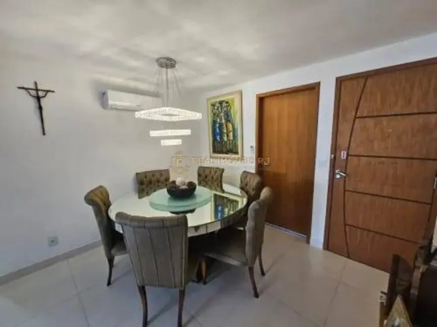 Apartamento com 3 quartos à venda, 110m2 em Recreio dos Bandeirantes, Rio De Janeiro - RJ - imagem 3 Foto 3 de Apartamento com 3 quartos à venda, 110m2 em Recreio dos Bandeirantes, Rio De Janeiro - RJ