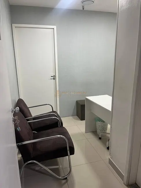 Sala Comercial à venda, 45m2 em Taquara, Rio De Janeiro - RJ - imagem 7 Foto 7 de Sala Comercial à venda, 45m2 em Taquara, Rio De Janeiro - RJ