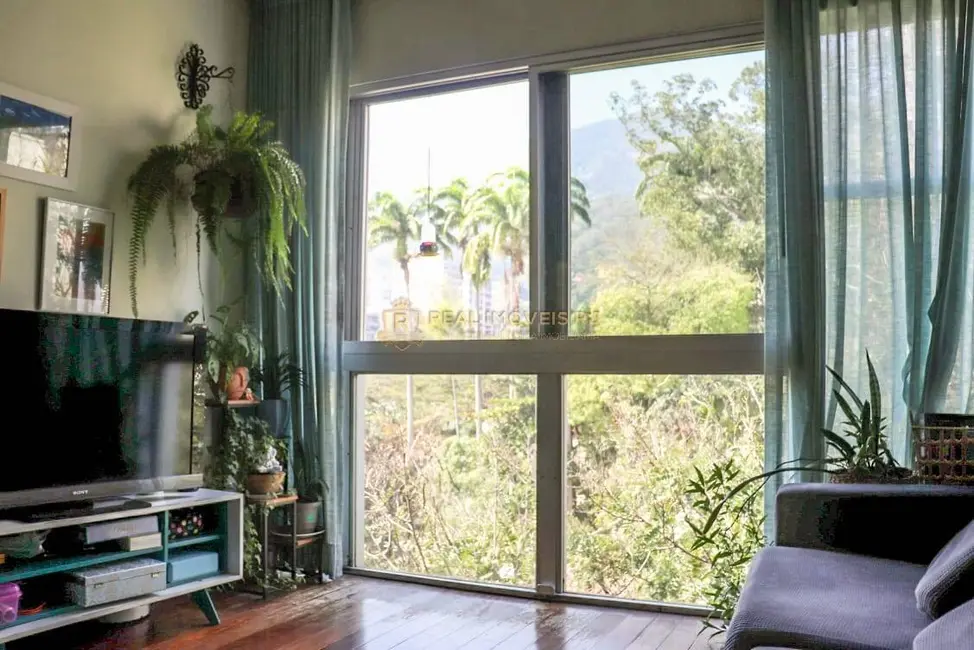 Apartamento com 3 quartos à venda, 100m2 em Tijuca, Rio De Janeiro - RJ - imagem 4 Foto 4 de Apartamento com 3 quartos à venda, 100m2 em Tijuca, Rio De Janeiro - RJ