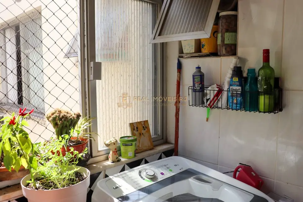 Apartamento com 3 quartos à venda, 100m2 em Tijuca, Rio De Janeiro - RJ - imagem 8 Foto 8 de Apartamento com 3 quartos à venda, 100m2 em Tijuca, Rio De Janeiro - RJ