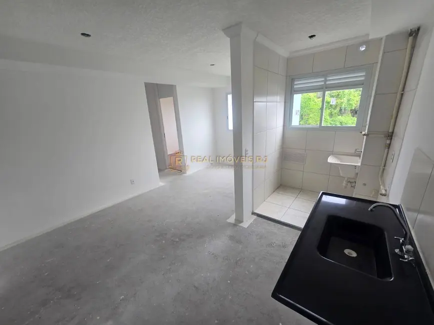 Foto 2 de Apartamento com 2 quartos à venda, 58m2 em Taquara, Rio De Janeiro - RJ