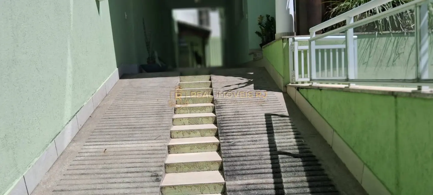 Foto 9 de Casa com 4 quartos à venda, 320m2 em Grajaú, Rio De Janeiro - RJ