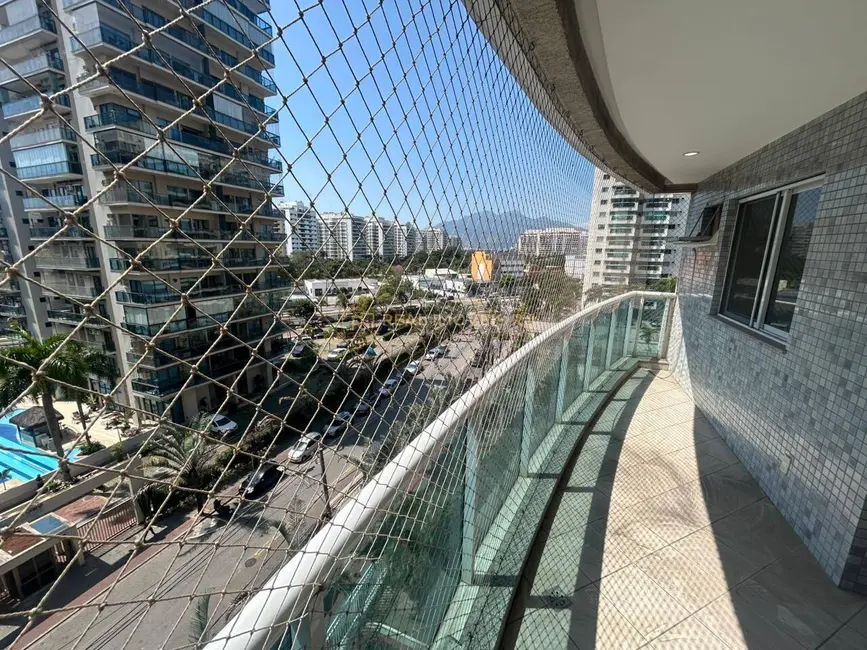 Foto 3 de Apartamento com 2 quartos à venda, 75m2 em Rio De Janeiro - RJ