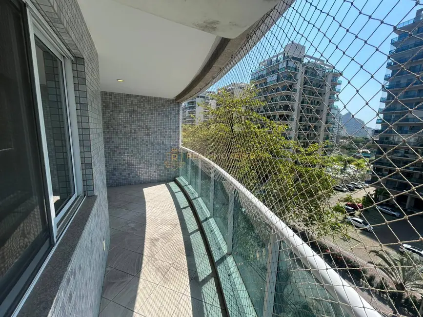 Foto 2 de Apartamento com 2 quartos à venda, 75m2 em Rio De Janeiro - RJ