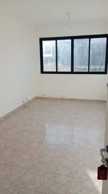 Apartamento com 3 quartos para alugar, 80m2 em Taquara, Rio De Janeiro - RJ - imagem 1 Foto 1 de Apartamento com 3 quartos para alugar, 80m2 em Taquara, Rio De Janeiro - RJ