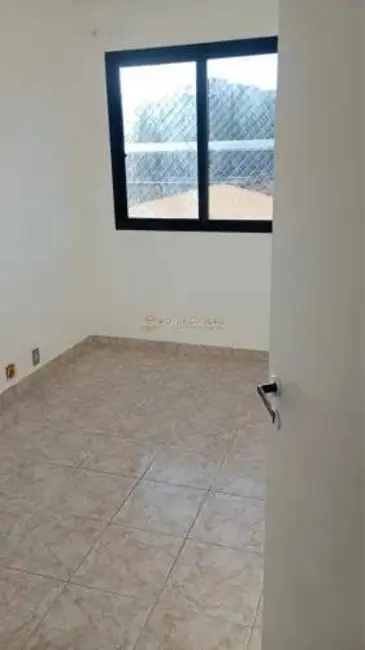 Apartamento com 3 quartos para alugar, 80m2 em Taquara, Rio De Janeiro - RJ - imagem 8 Foto 8 de Apartamento com 3 quartos para alugar, 80m2 em Taquara, Rio De Janeiro - RJ
