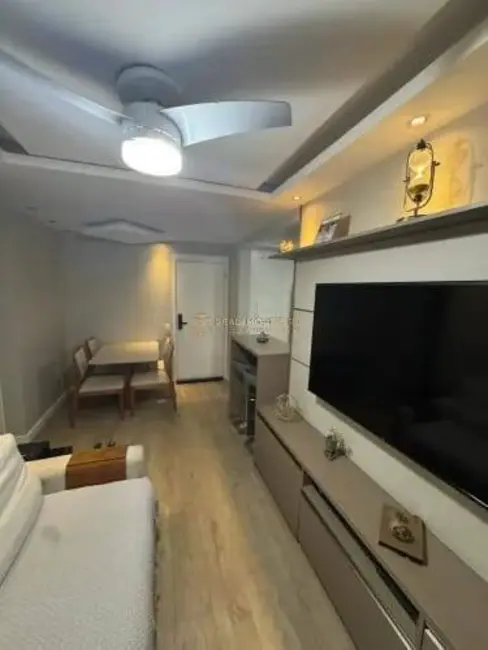 Foto 1 de Apartamento com 2 quartos à venda, 57m2 em Todos os Santos, Rio De Janeiro - RJ
