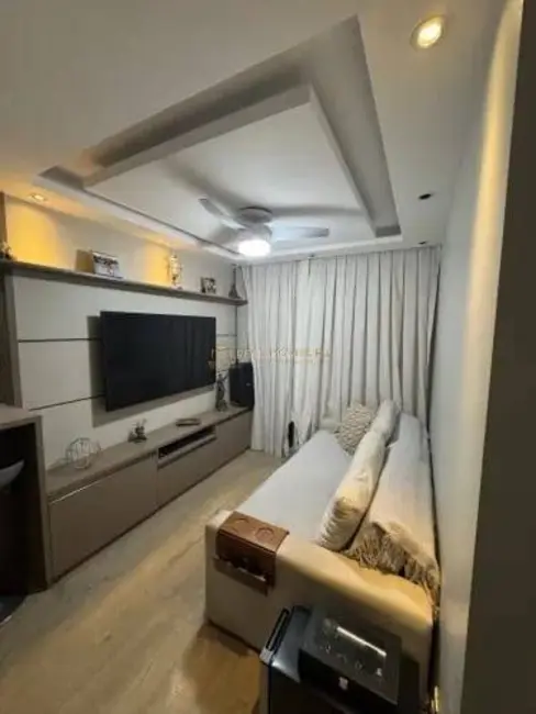 Foto 2 de Apartamento com 2 quartos à venda, 57m2 em Todos os Santos, Rio De Janeiro - RJ