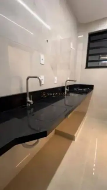 Apartamento com 1 quarto à venda, 33m2 em Ipanema, Rio De Janeiro - RJ - imagem 9 Foto 9 de Apartamento com 1 quarto à venda, 33m2 em Ipanema, Rio De Janeiro - RJ