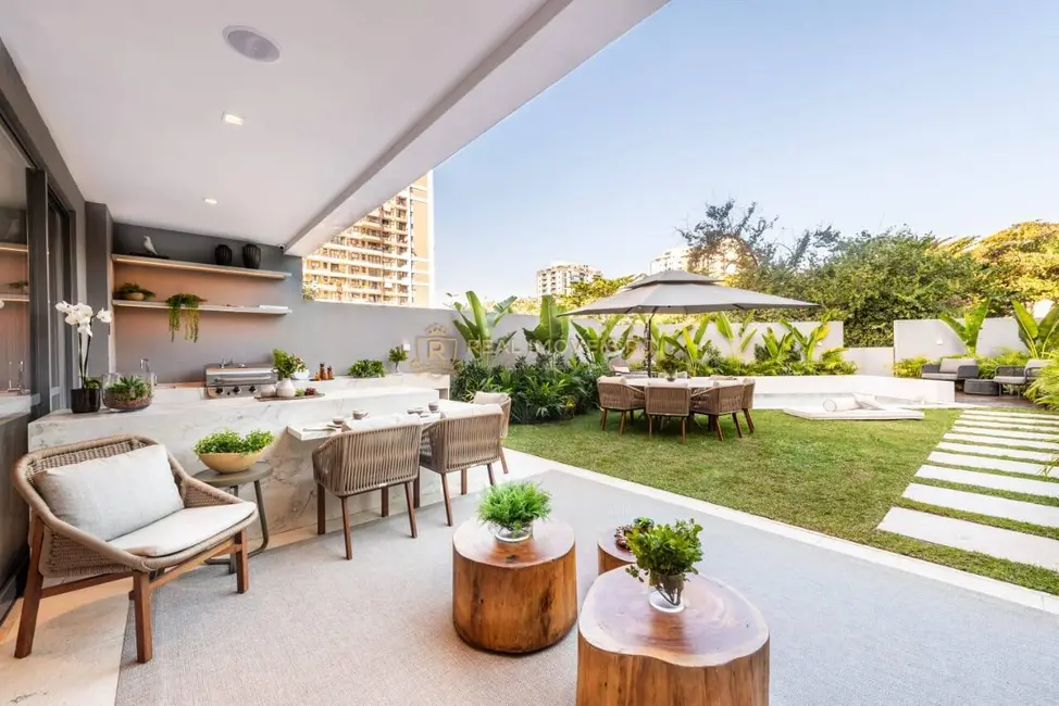 Casa com 3 quartos à venda, 320m2 em Barra da Tijuca, Rio De Janeiro - RJ - imagem 9 Foto 9 de Casa com 3 quartos à venda, 320m2 em Barra da Tijuca, Rio De Janeiro - RJ