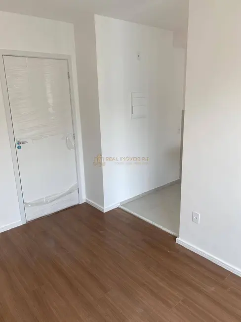 Apartamento com 2 quartos à venda, 45m2 em Rio De Janeiro - RJ - imagem 4 Foto 4 de Apartamento com 2 quartos à venda, 45m2 em Rio De Janeiro - RJ