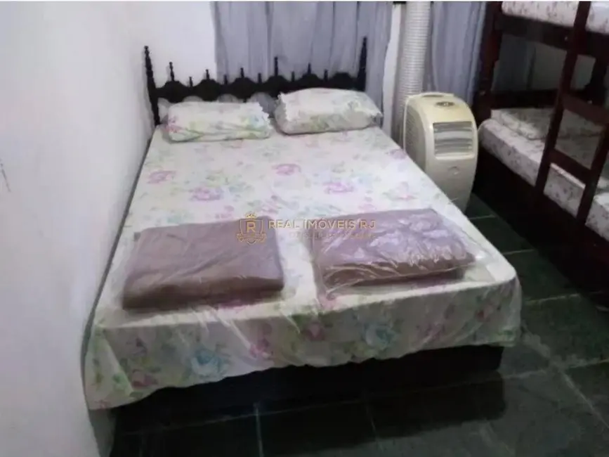 Foto 9 de Casa com 3 quartos à venda, 200m2 em Angra Dos Reis - RJ