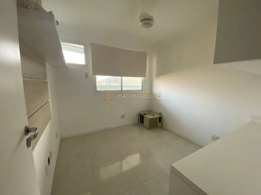 Apartamento com 3 quartos à venda, 80m2 em Recreio dos Bandeirantes, Rio De Janeiro - RJ - imagem 5 Foto 5 de Apartamento com 3 quartos à venda, 80m2 em Recreio dos Bandeirantes, Rio De Janeiro - RJ