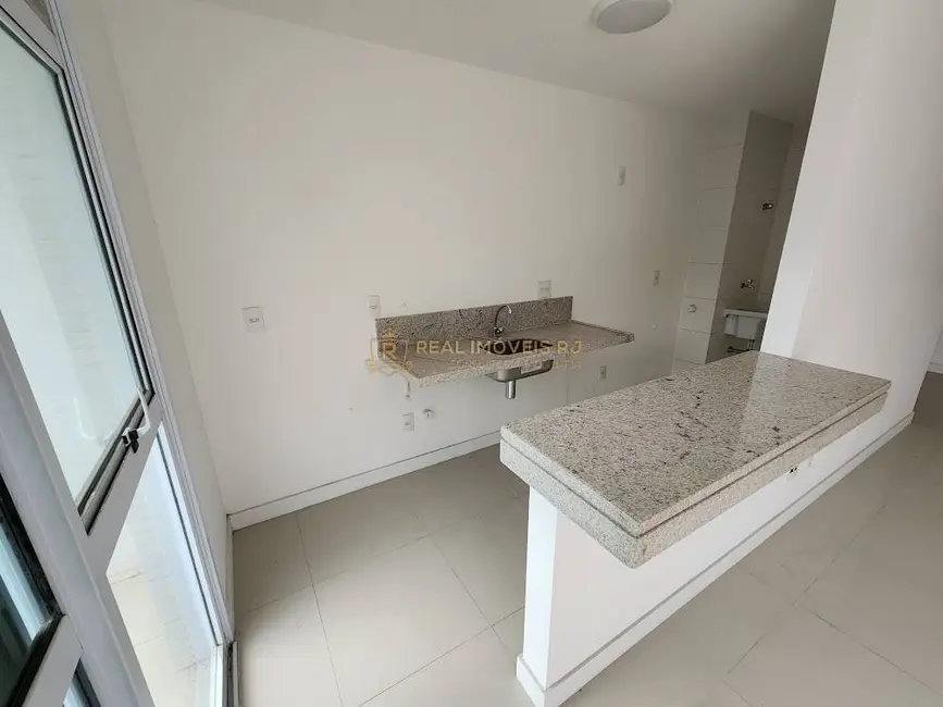 Foto 3 de Apartamento com 2 quartos à venda, 79m2 em Rio De Janeiro - RJ