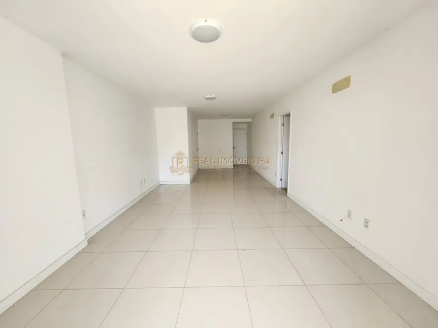 Foto 4 de Apartamento com 4 quartos à venda, 160m2 em Rio De Janeiro - RJ