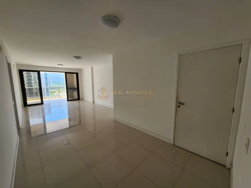 Foto 2 de Apartamento com 4 quartos à venda, 160m2 em Rio De Janeiro - RJ