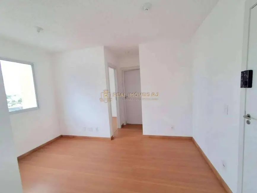 Foto 2 de Apartamento com 2 quartos à venda, 43m2 em Bonsucesso, Rio De Janeiro - RJ