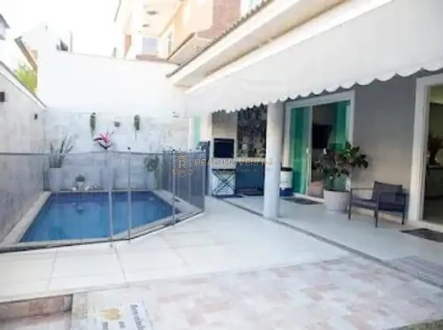 Foto 8 de Casa com 4 quartos à venda, 315m2 em Pechincha, Rio De Janeiro - RJ