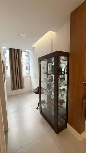 Foto 9 de Apartamento com 2 quartos à venda, 55m2 em Copacabana, Rio De Janeiro - RJ