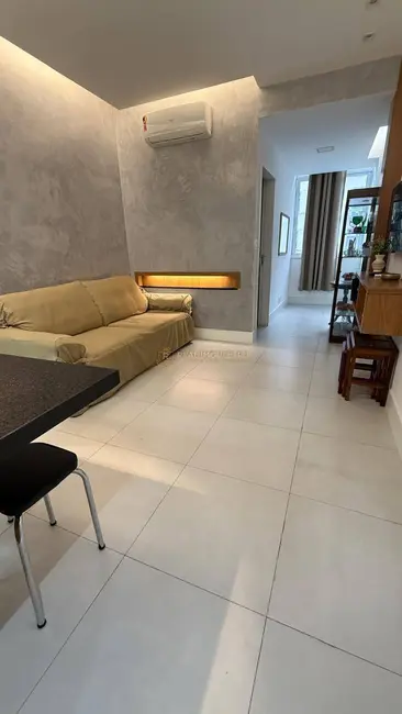Foto 8 de Apartamento com 2 quartos à venda, 55m2 em Copacabana, Rio De Janeiro - RJ