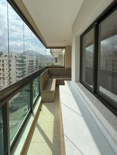 Foto 3 de Apartamento com 2 quartos à venda, 66m2 em Recreio dos Bandeirantes, Rio De Janeiro - RJ