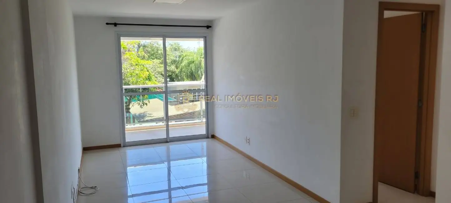 Foto 4 de Apartamento com 3 quartos para alugar, 92m2 em Freguesia (Jacarepaguá), Rio De Janeiro - RJ