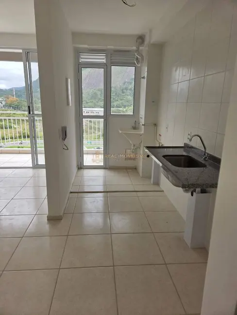 Foto 2 de Apartamento com 3 quartos à venda, 60m2 em Rio De Janeiro - RJ