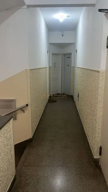 Foto 3 de Apartamento com 3 quartos à venda, 75m2 em Copacabana, Rio De Janeiro - RJ