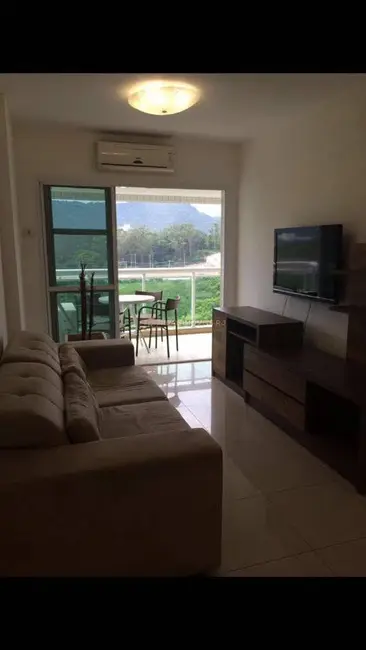 Foto 2 de Apartamento com 2 quartos à venda, 69m2 em Rio De Janeiro - RJ