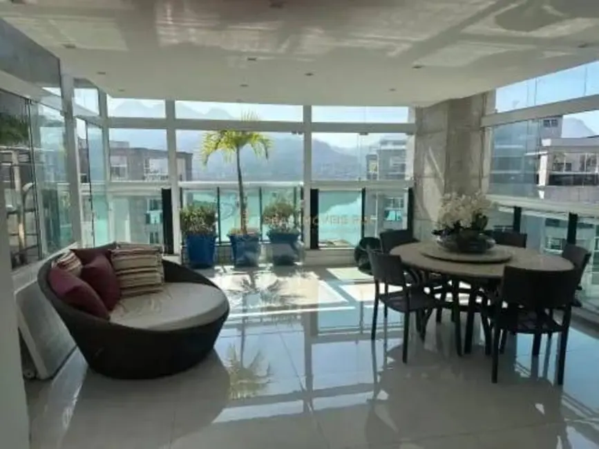 Foto 1 de Apartamento com 4 quartos à venda, 262m2 em Barra da Tijuca, Rio De Janeiro - RJ