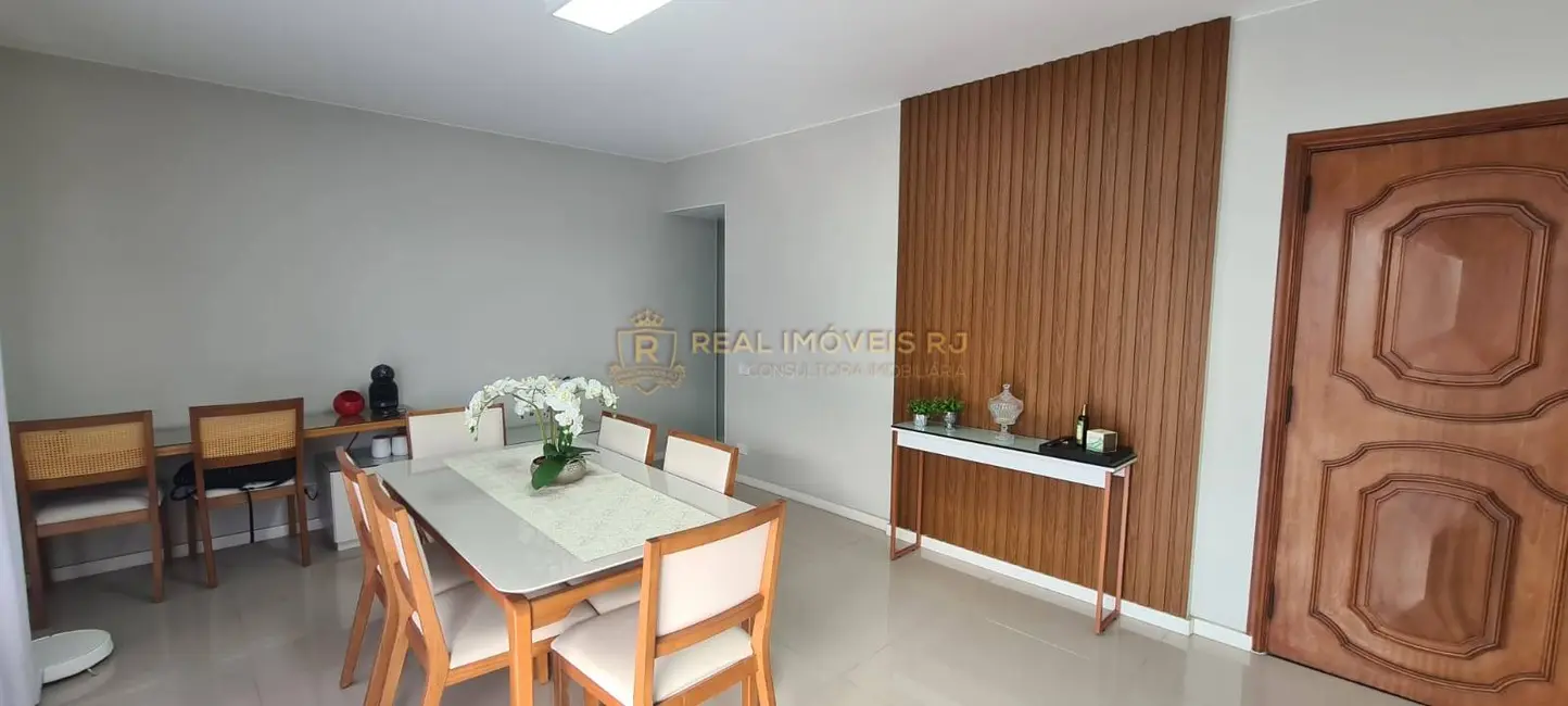 Apartamento com 3 quartos à venda e para alugar, 156m2 em Tijuca, Rio De Janeiro - RJ - imagem 6 Foto 6 de Apartamento com 3 quartos à venda e para alugar, 156m2 em Tijuca, Rio De Janeiro - RJ
