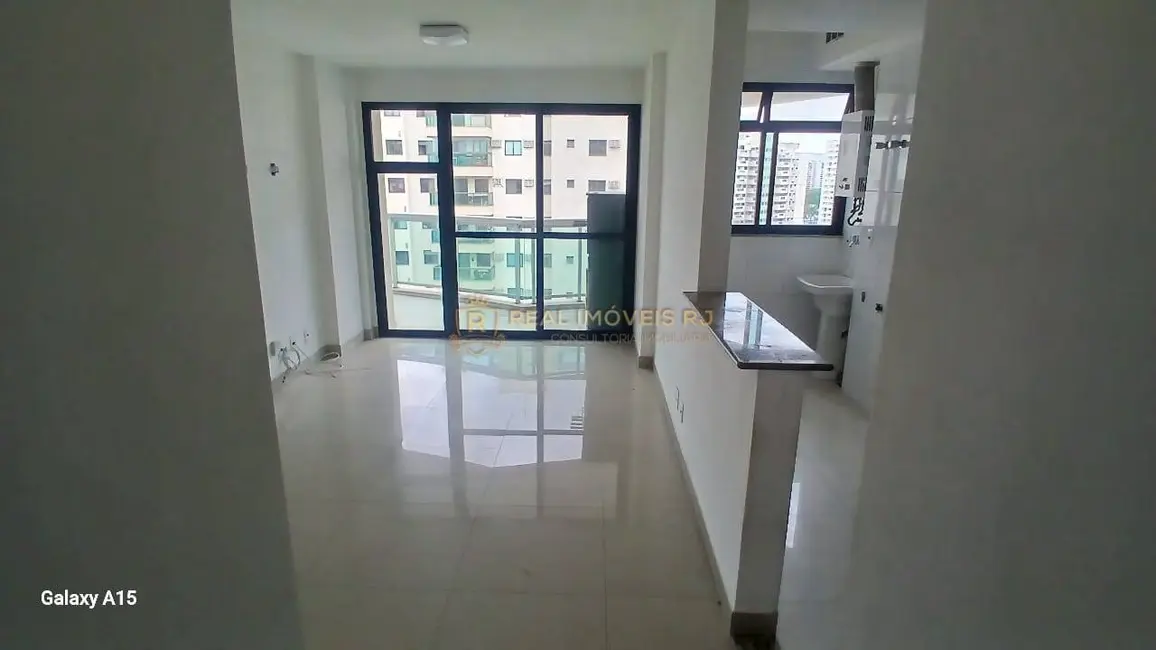 Foto 3 de Apartamento com 2 quartos à venda, 68m2 em Rio De Janeiro - RJ